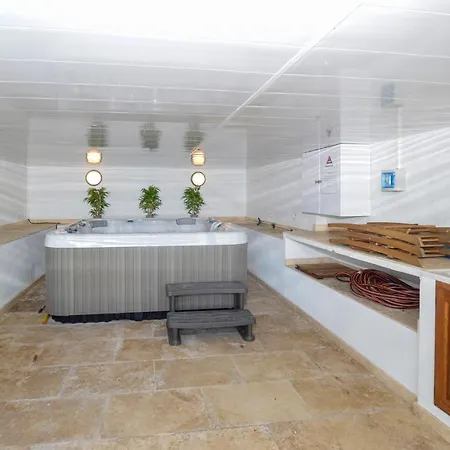 Awesome In W/ Wifi And 3 Bedrooms